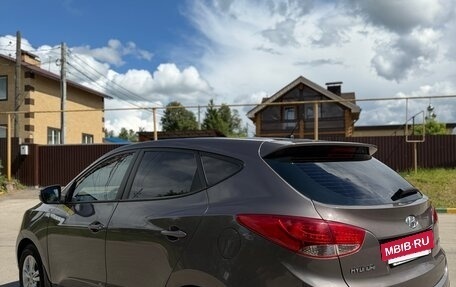 Hyundai ix35 I рестайлинг, 2011 год, 950 000 рублей, 4 фотография