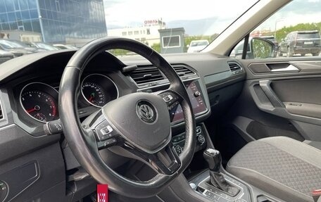 Volkswagen Tiguan II, 2018 год, 2 850 000 рублей, 6 фотография
