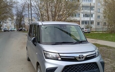 Toyota Roomy I, 2022 год, 1 200 000 рублей, 1 фотография