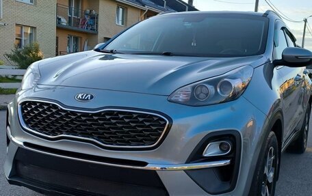 KIA Sportage IV рестайлинг, 2020 год, 2 200 000 рублей, 1 фотография