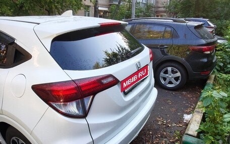 Honda Vezel, 2017 год, 1 500 000 рублей, 14 фотография