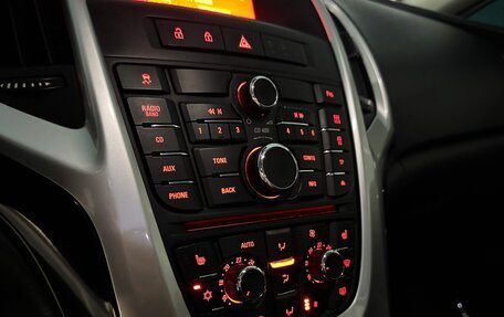 Opel Astra J, 2013 год, 640 000 рублей, 19 фотография