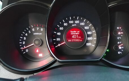 KIA Rio III рестайлинг, 2012 год, 650 000 рублей, 27 фотография
