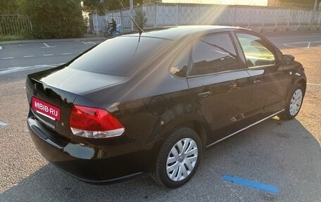 Volkswagen Polo VI (EU Market), 2011 год, 550 000 рублей, 4 фотография