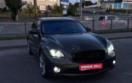 Nissan Fuga II, 2013 год, 1 750 000 рублей, 4 фотография