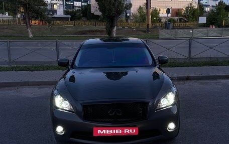 Nissan Fuga II, 2013 год, 1 750 000 рублей, 2 фотография