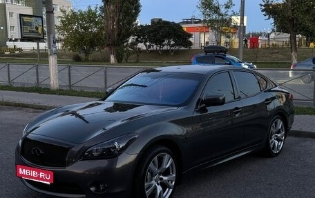 Nissan Fuga II, 2013 год, 1 750 000 рублей, 17 фотография