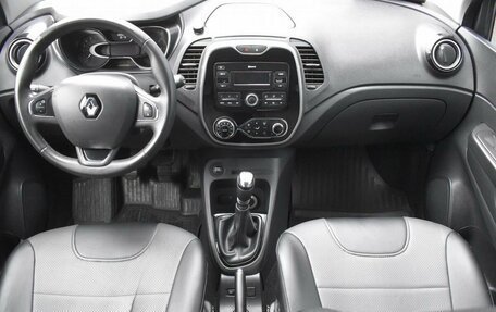 Renault Kaptur I рестайлинг, 2017 год, 1 597 000 рублей, 13 фотография