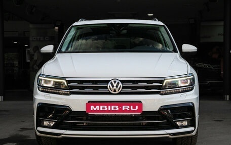 Volkswagen Tiguan II, 2019 год, 3 300 000 рублей, 3 фотография