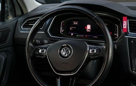 Volkswagen Tiguan II, 2019 год, 3 300 000 рублей, 12 фотография