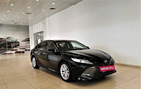 Toyota Camry, 2018 год, 2 835 150 рублей, 3 фотография