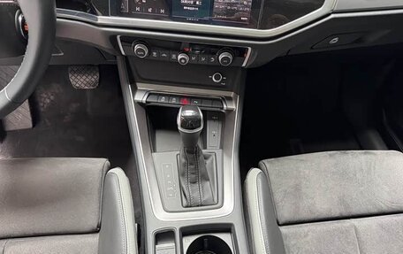 Audi Q3, 2023 год, 2 432 999 рублей, 14 фотография