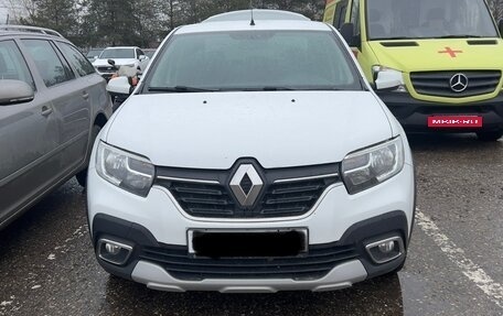 Renault Logan II, 2019 год, 980 000 рублей, 4 фотография