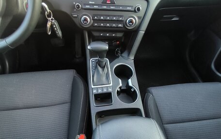 KIA Sportage IV рестайлинг, 2020 год, 2 200 000 рублей, 12 фотография