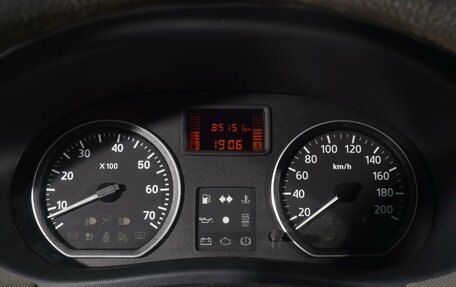 Renault Logan I, 2011 год, 698 000 рублей, 12 фотография