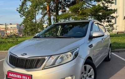 KIA Rio III рестайлинг, 2015 год, 940 000 рублей, 1 фотография