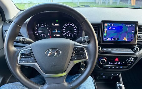 Hyundai Solaris II рестайлинг, 2021 год, 1 350 000 рублей, 4 фотография