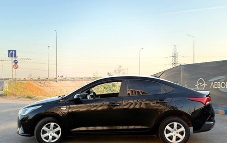 Hyundai Solaris II рестайлинг, 2022 год, 1 235 000 рублей, 2 фотография