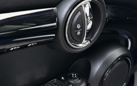 MINI Hatch, 2018 год, 1 800 000 рублей, 12 фотография