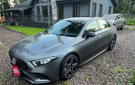 Mercedes-Benz A-Класс AMG, 2022 год, 4 000 000 рублей, 3 фотография