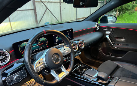 Mercedes-Benz A-Класс AMG, 2022 год, 4 000 000 рублей, 9 фотография