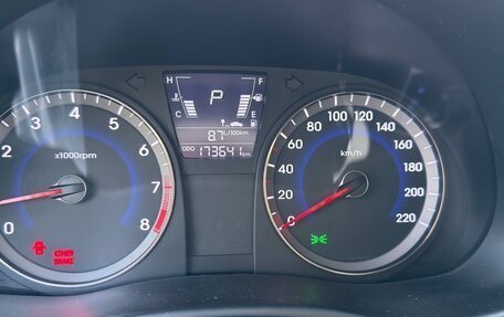 Hyundai Solaris II рестайлинг, 2011 год, 620 000 рублей, 6 фотография