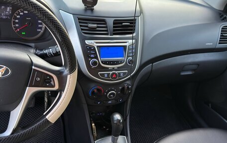 Hyundai Solaris II рестайлинг, 2011 год, 620 000 рублей, 7 фотография