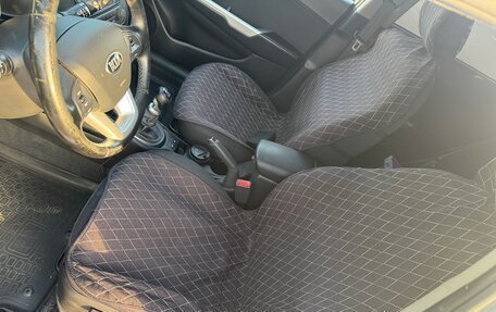 KIA Rio III рестайлинг, 2015 год, 940 000 рублей, 14 фотография