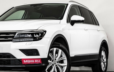Volkswagen Tiguan II, 2017 год, 2 349 000 рублей, 3 фотография