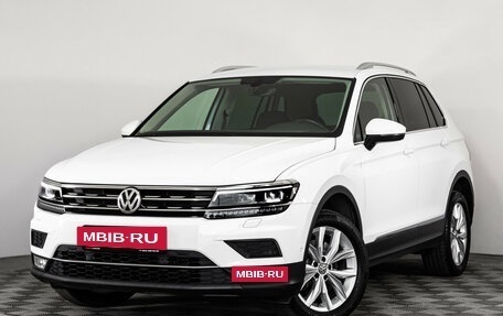 Volkswagen Tiguan II, 2017 год, 2 349 000 рублей, 2 фотография