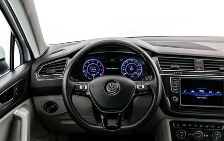 Volkswagen Tiguan II, 2017 год, 2 349 000 рублей, 16 фотография