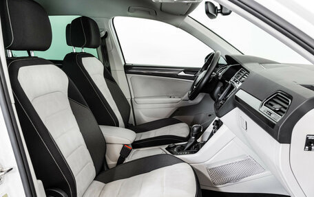 Volkswagen Tiguan II, 2017 год, 2 349 000 рублей, 24 фотография