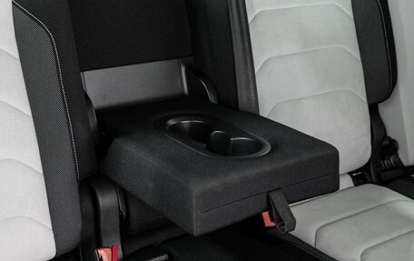 Volkswagen Tiguan II, 2017 год, 2 349 000 рублей, 27 фотография