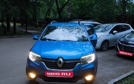 Renault Sandero II рестайлинг, 2018 год, 985 000 рублей, 6 фотография