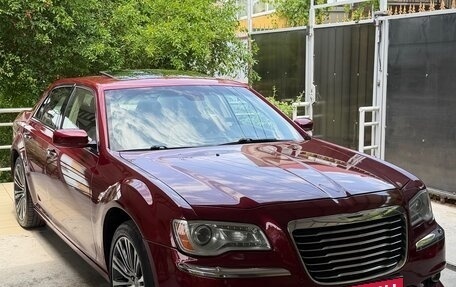 Chrysler 300C II, 2012 год, 1 850 000 рублей, 1 фотография