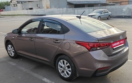 Hyundai Solaris II рестайлинг, 2019 год, 949 000 рублей, 3 фотография