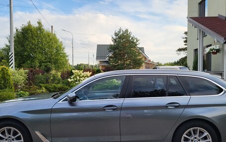 BMW 5 серия, 2019 год, 2 580 000 рублей, 4 фотография