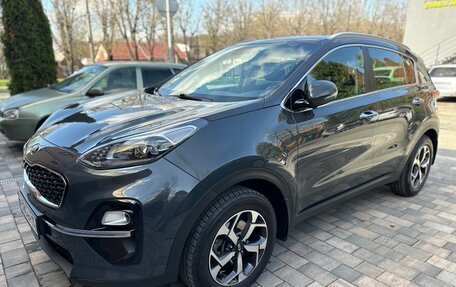 KIA Sportage IV рестайлинг, 2020 год, 2 350 000 рублей, 2 фотография