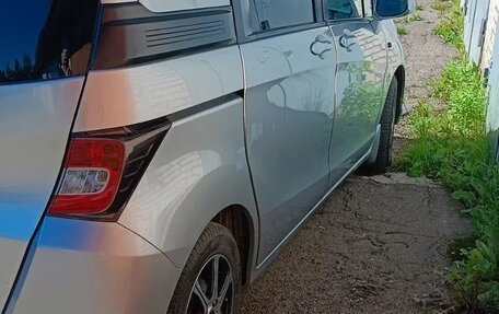 Honda Freed I, 2010 год, 940 000 рублей, 4 фотография