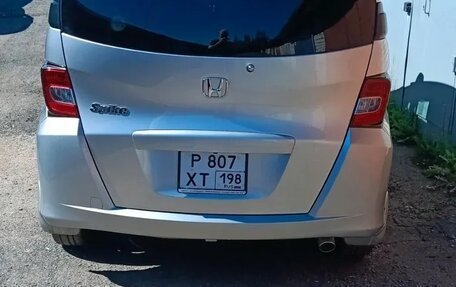 Honda Freed I, 2010 год, 940 000 рублей, 2 фотография