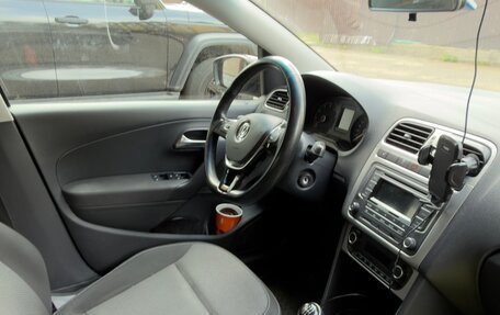 Volkswagen Polo VI (EU Market), 2017 год, 1 060 000 рублей, 10 фотография