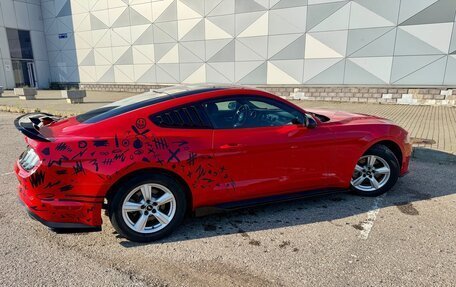 Ford Mustang VI рестайлинг, 2018 год, 2 750 000 рублей, 6 фотография