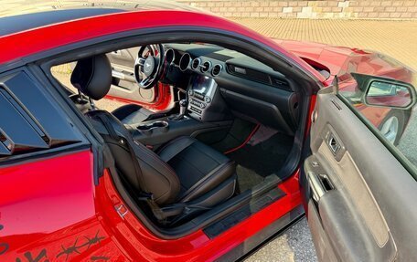 Ford Mustang VI рестайлинг, 2018 год, 2 750 000 рублей, 8 фотография