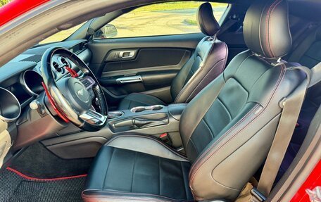Ford Mustang VI рестайлинг, 2018 год, 2 750 000 рублей, 9 фотография