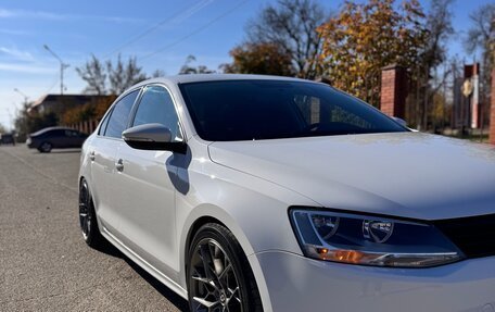 Volkswagen Jetta VI, 2014 год, 1 110 000 рублей, 5 фотография
