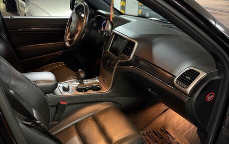 Jeep Grand Cherokee, 2014 год, 3 150 000 рублей, 11 фотография