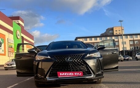 Lexus UX I, 2019 год, 2 500 000 рублей, 1 фотография