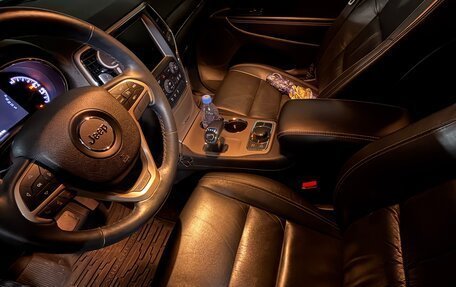 Jeep Grand Cherokee, 2014 год, 3 150 000 рублей, 18 фотография