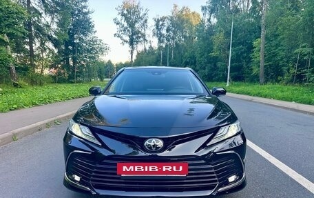 Toyota Camry, 2021 год, 2 380 000 рублей, 6 фотография