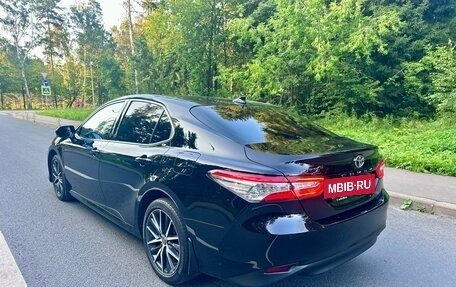 Toyota Camry, 2021 год, 2 380 000 рублей, 4 фотография